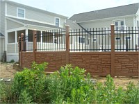 <b>Desert Granite mixed with Aluminum surrounding pool</b>